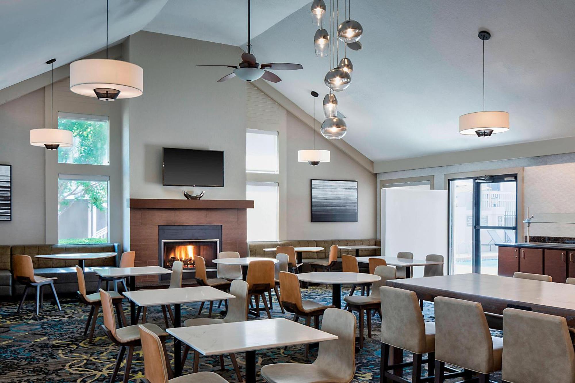 Residence Inn Dallas Las Colinas Irving Extérieur photo